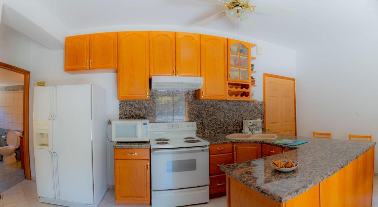 Valsamis Villa Apartments Poros  Luaran gambar