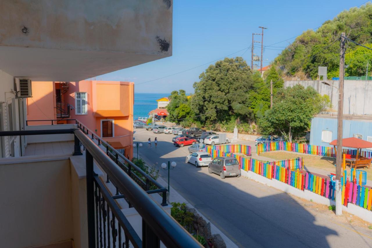 Valsamis Villa Apartments Poros  Luaran gambar