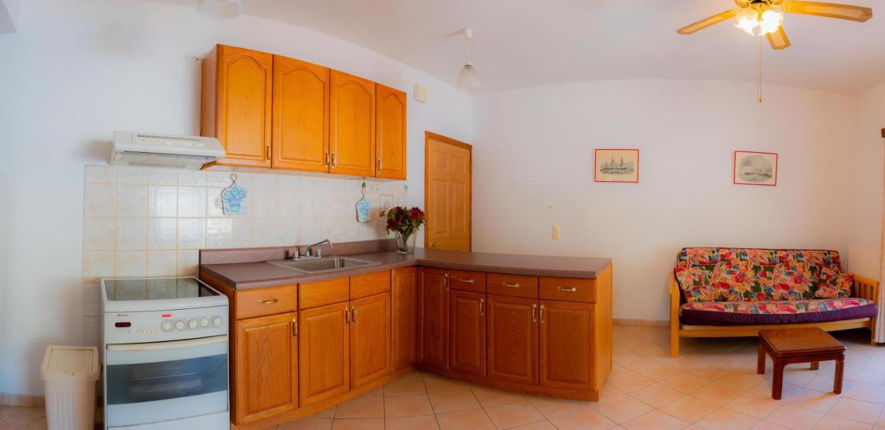 Valsamis Villa Apartments Poros  Luaran gambar